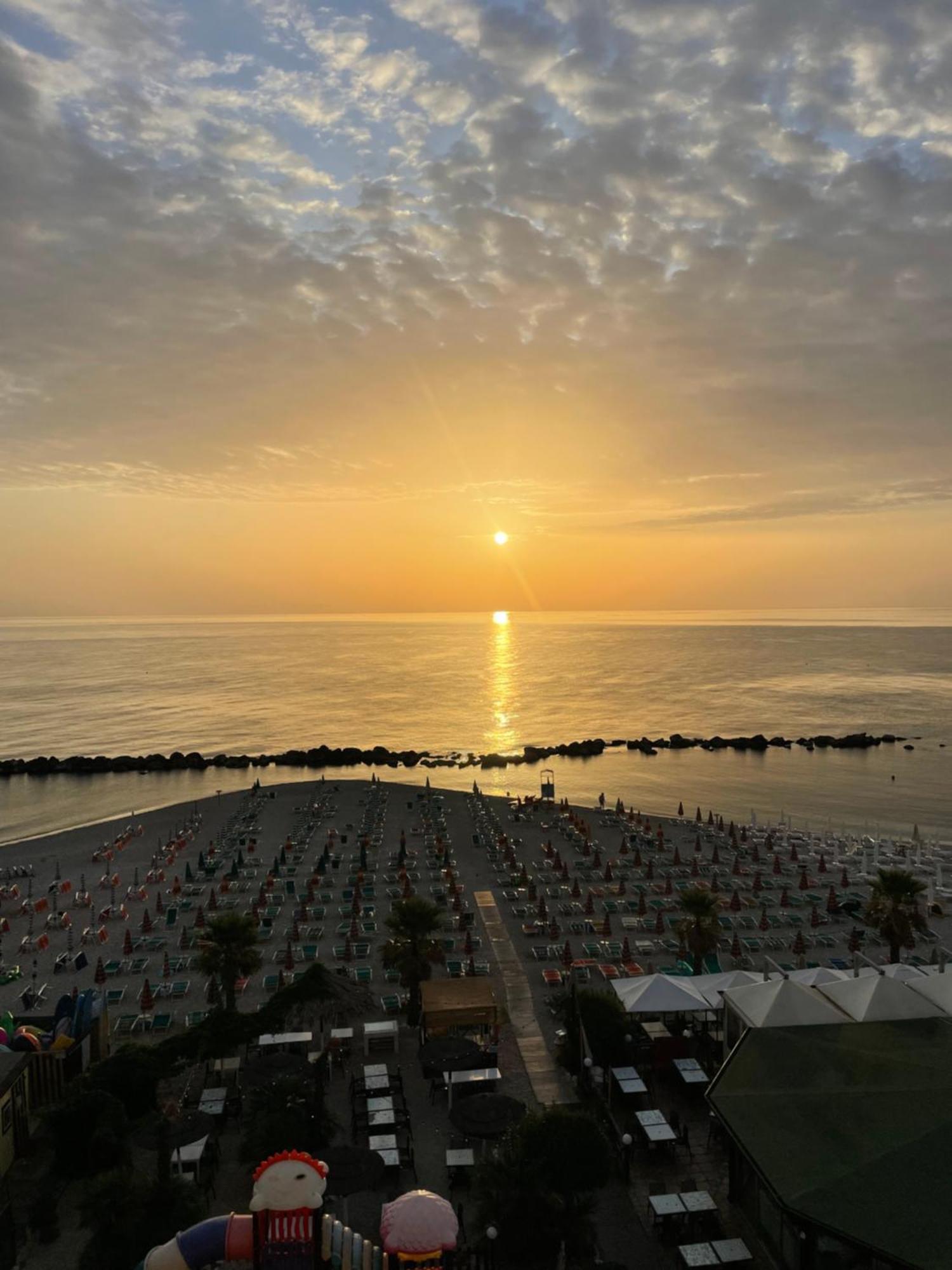 Il Balcone Sul Mare Apartamento Porto Recanati Exterior foto