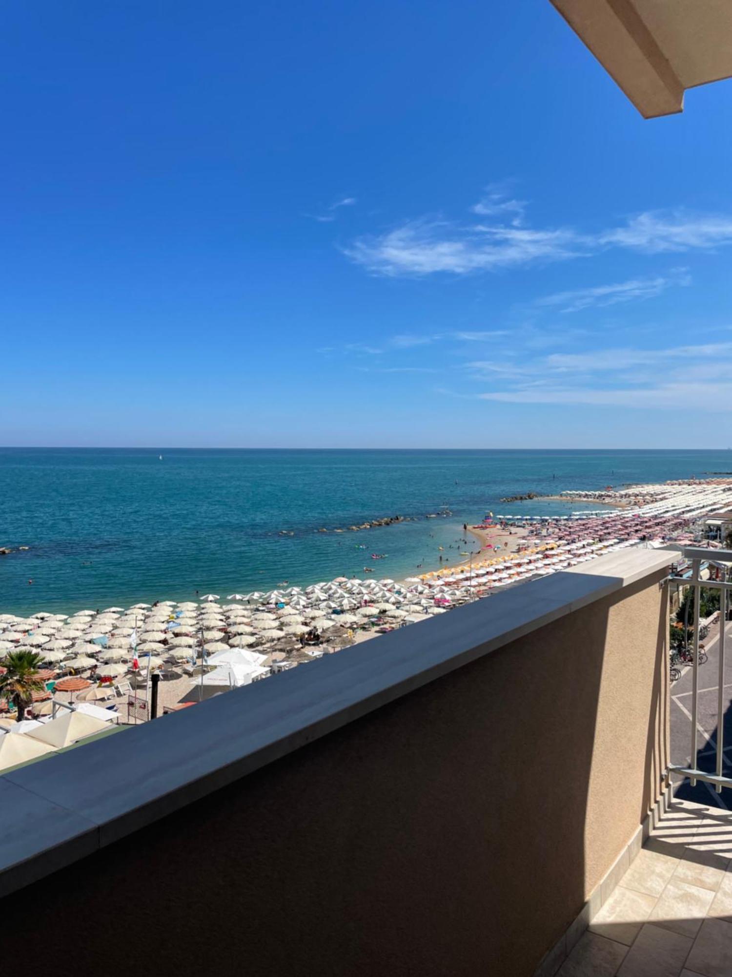 Il Balcone Sul Mare Apartamento Porto Recanati Exterior foto