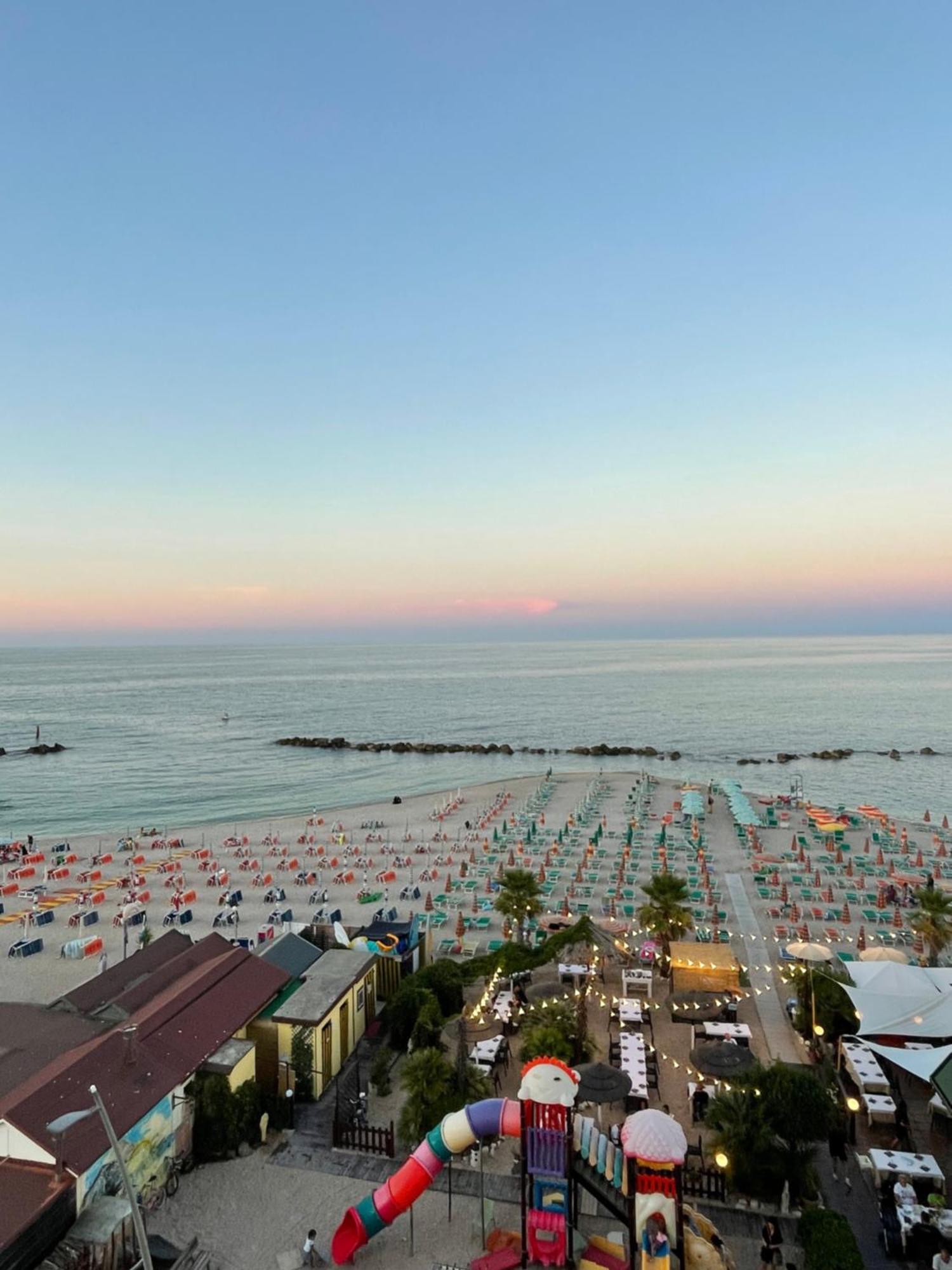 Il Balcone Sul Mare Apartamento Porto Recanati Exterior foto